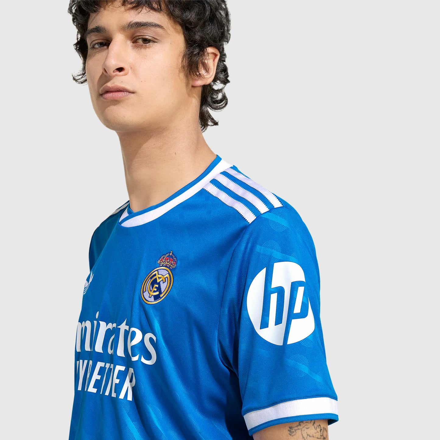 Camisa Torcedor Masculina Real Madrid III 2025/2026
