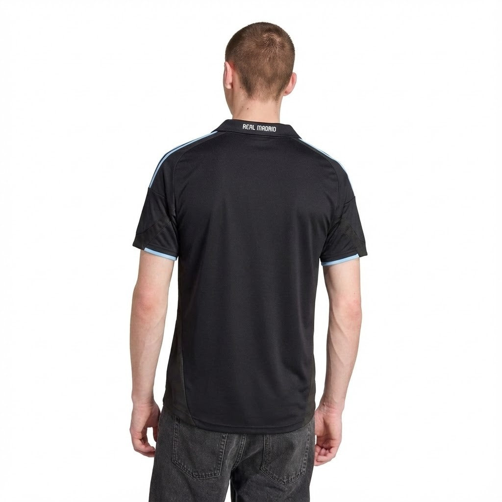 Camisa Retrô Torcedor Masculina Real Madrid II 2009