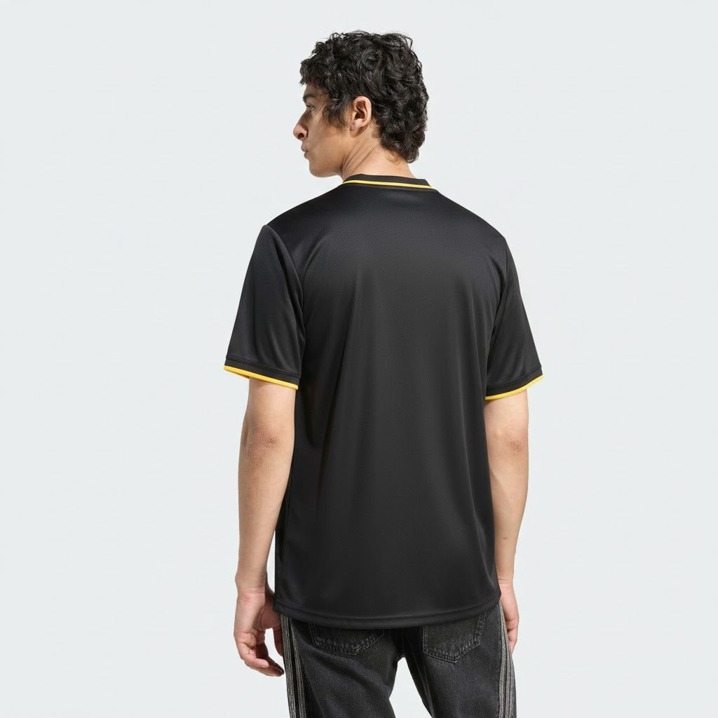 Camisa Retrô Torcedor Masculina Real Madrid II 1999