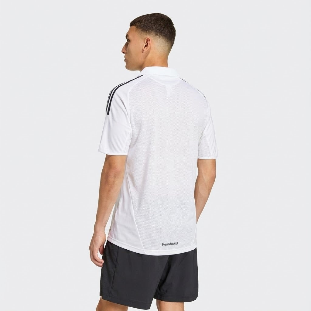 Camisa Retrô Torcedor Masculina Real Madrid I 2005