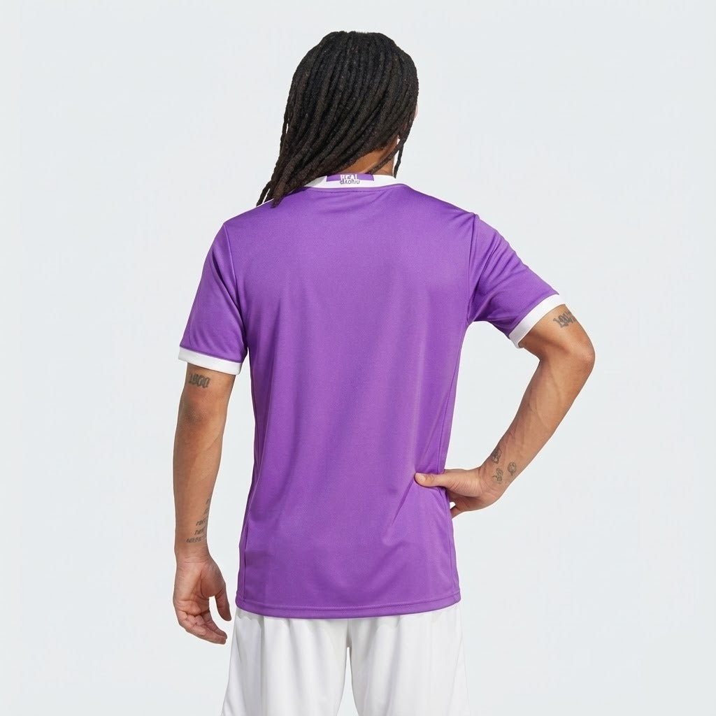 Camisa Retrô Torcedor Masculina Real Madrid III 2017