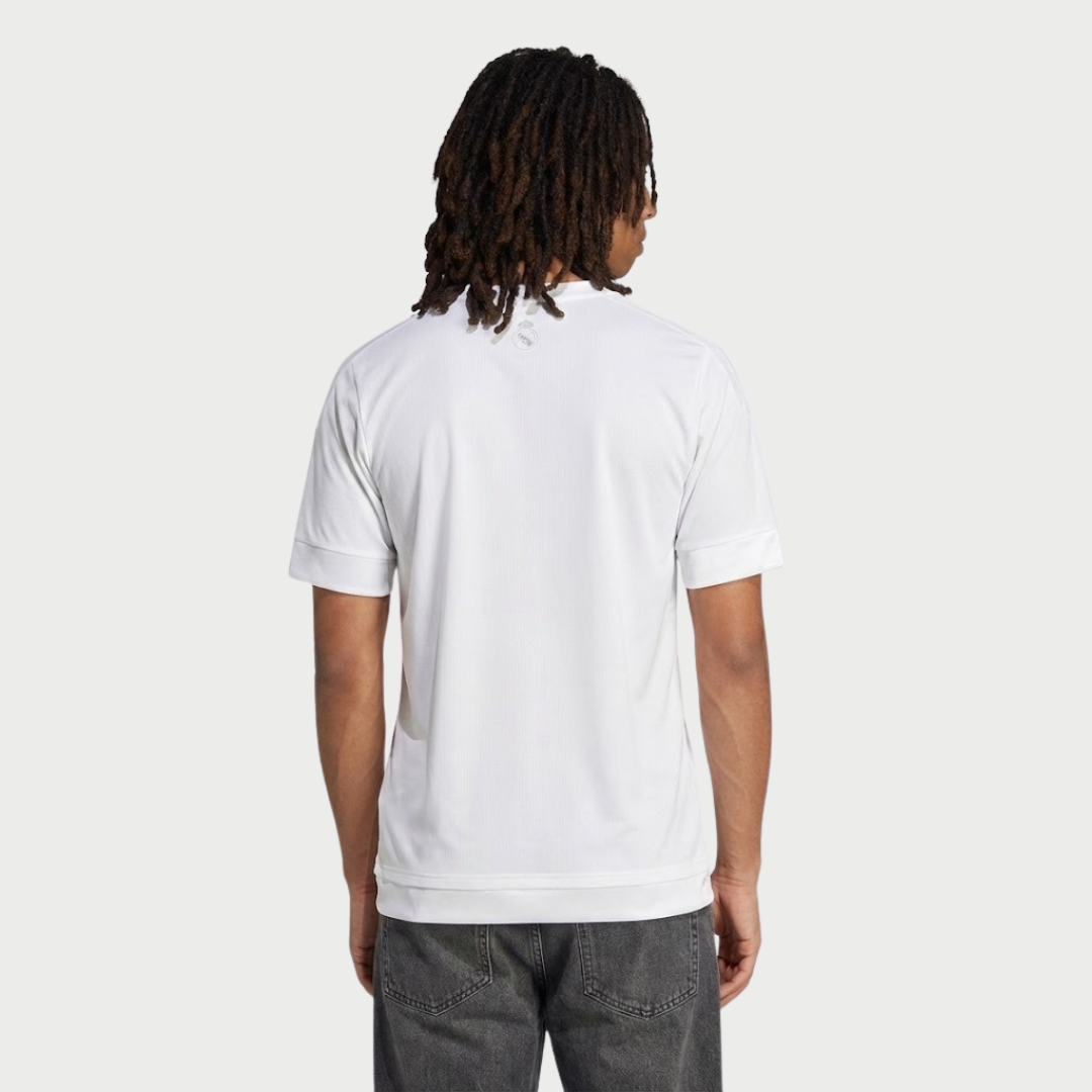 Camisa Retrô Torcedor Masculina Real Madrid I 2015