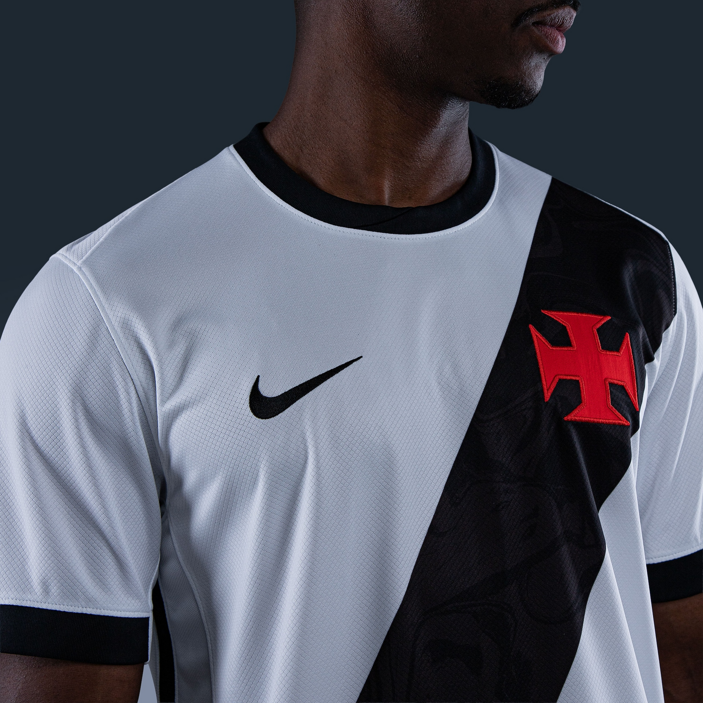 Camisa Torcedor Masculina Vasco II 2026/2027 T. MENDES 23