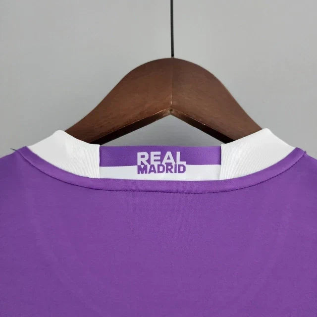 Camisa Retrô Real Madrid II Away 2016/17 Masculino Roxo