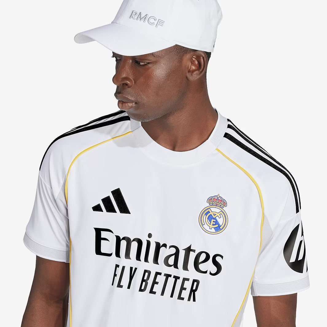 Camisa Torcedor Masculina Real Madrid I 2025/2026