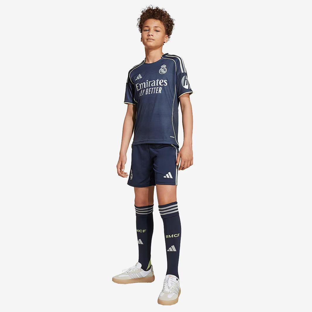 Conjunto Infantil Real Madrid II 2025/2026