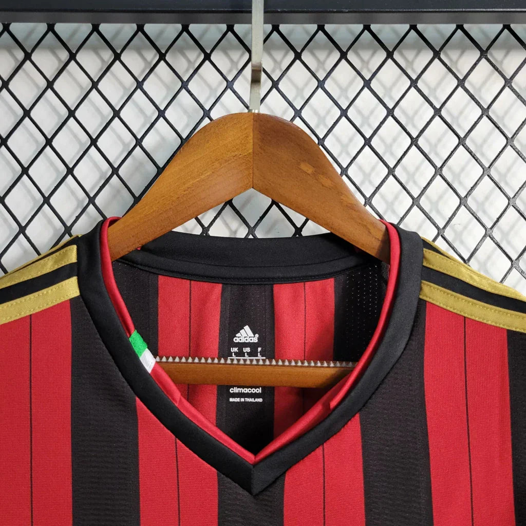 Camisa Retrô Milan I 2013/14 Manga Longa Vermelho e Preto