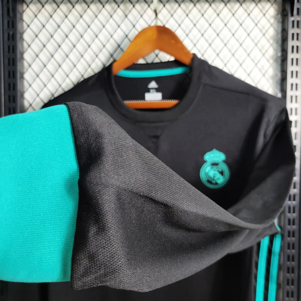Camisa Retrô Real Madrid Manga Longa II 2017/18 Retrô Preto