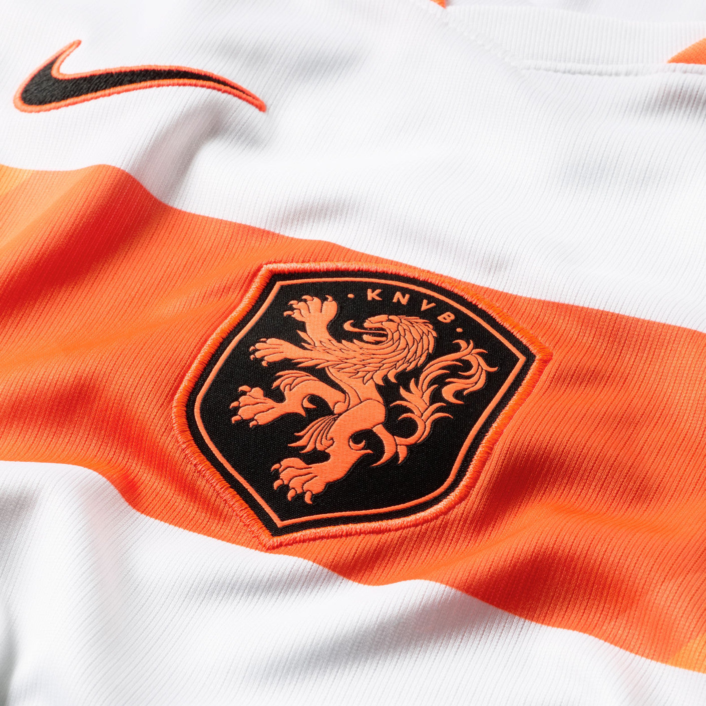 Conjunto Infantil Holanda Away 26/27
