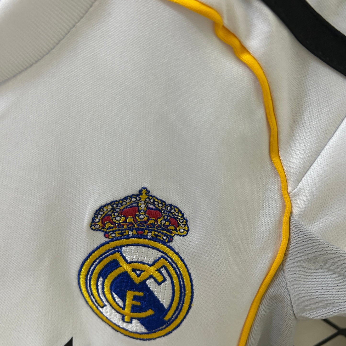 Conjunto Infantil Real Madrid Home 25/26