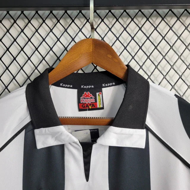 Camisa Retrô Juventus I 1997/98 Masculino Preto e Branco