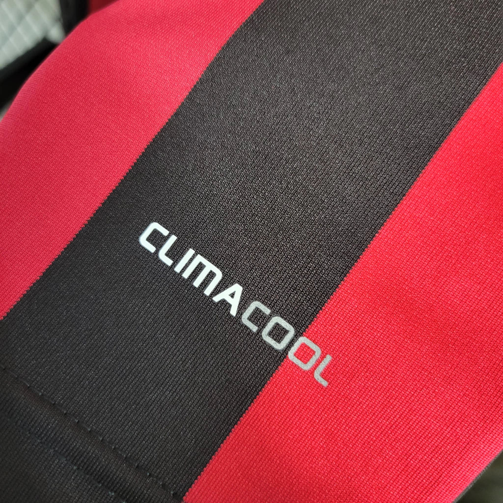 Camisa Retrô Milan I 2009/10 Vermelho e Preto