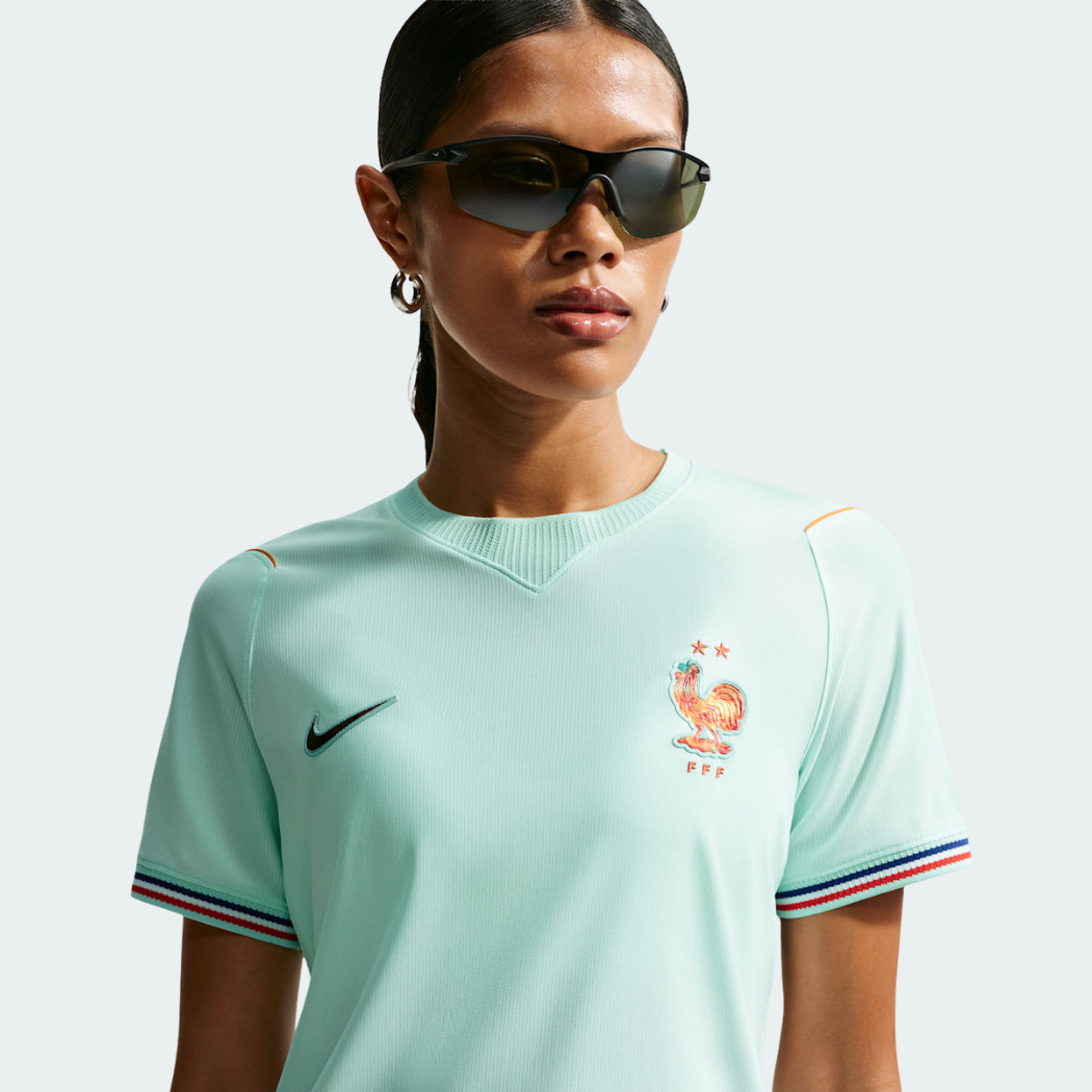 Camisa Torcedor Feminina França II 2026 Copa do Mundo
