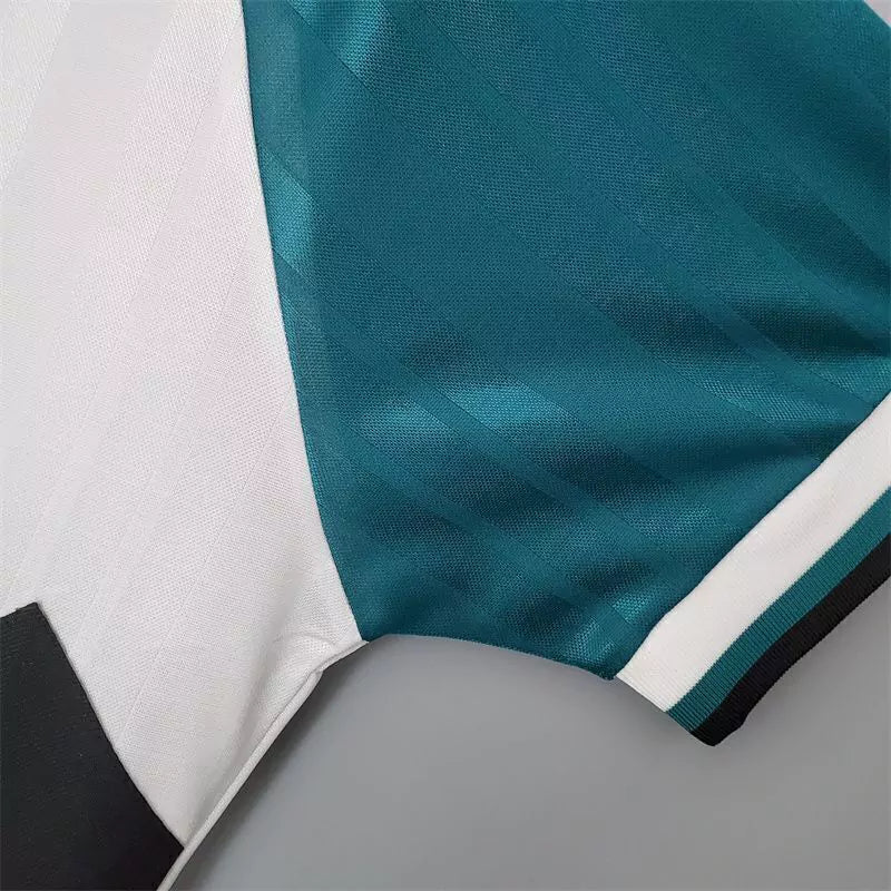 Camisa Retrô Liverpool 1993/95 Masculino Branco