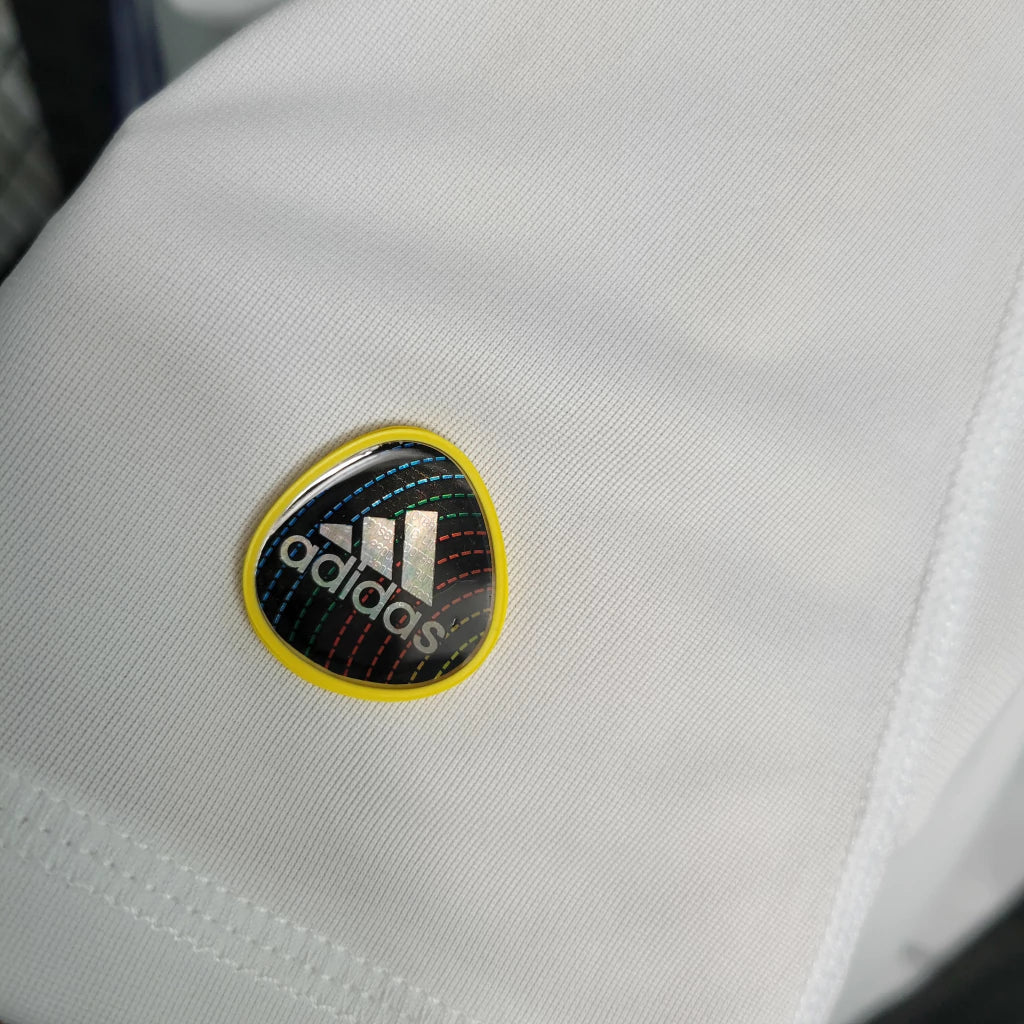 Camisa Retrô Real Madrid I Home 2010/11 Masculino Branco