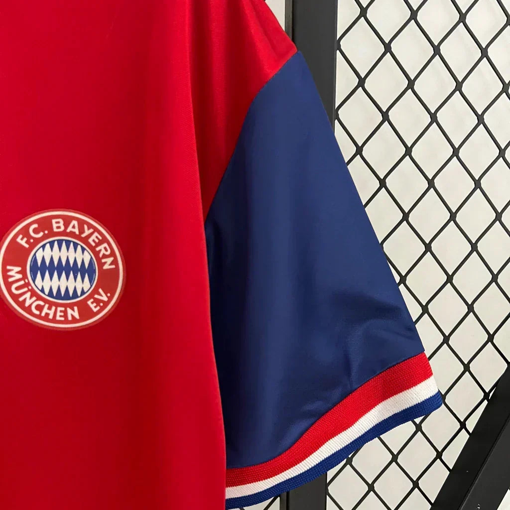 Camisa Retrô Torcedor Masculina Bayern de Munique 1993