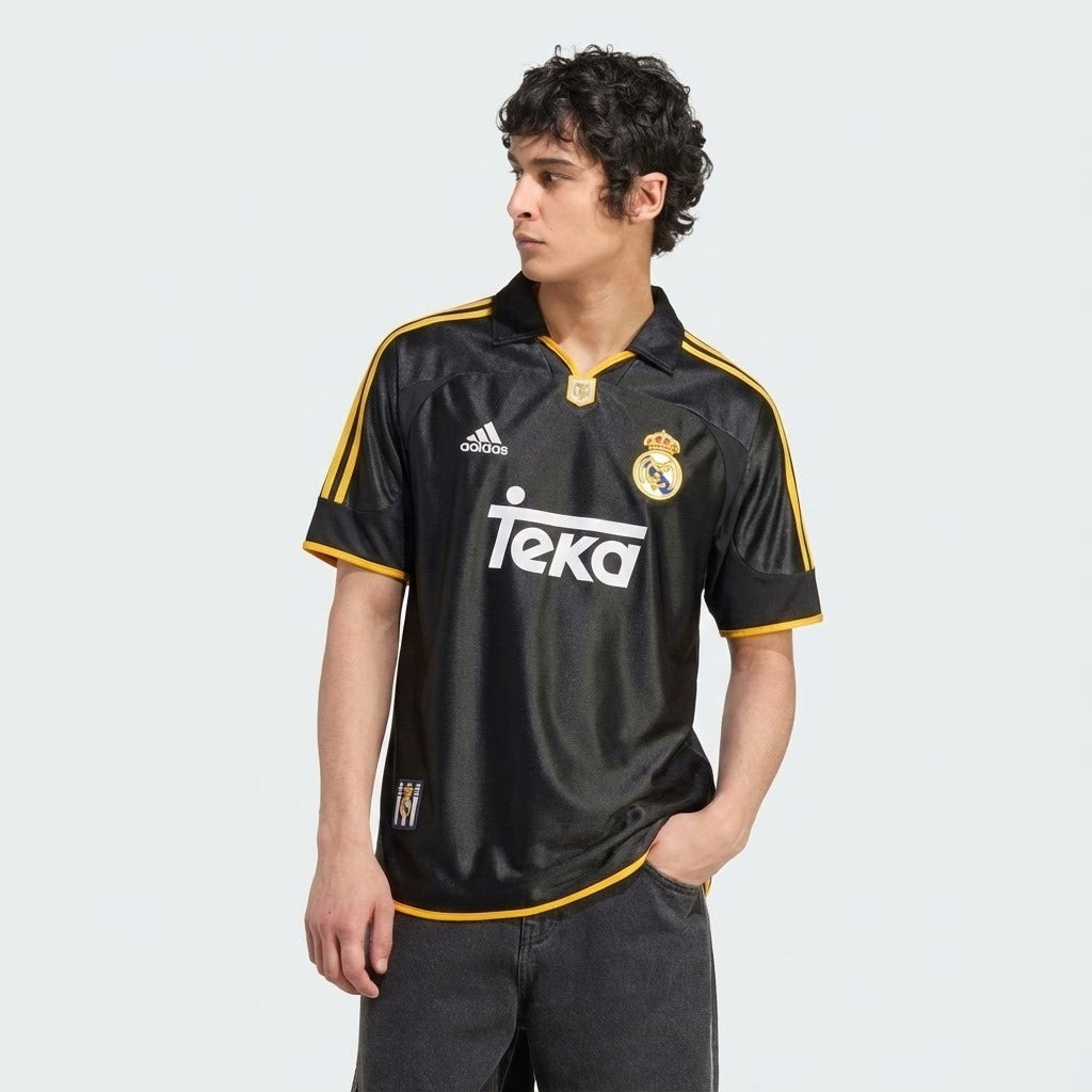 Camisa Retrô Torcedor Masculina Real Madrid II 1999