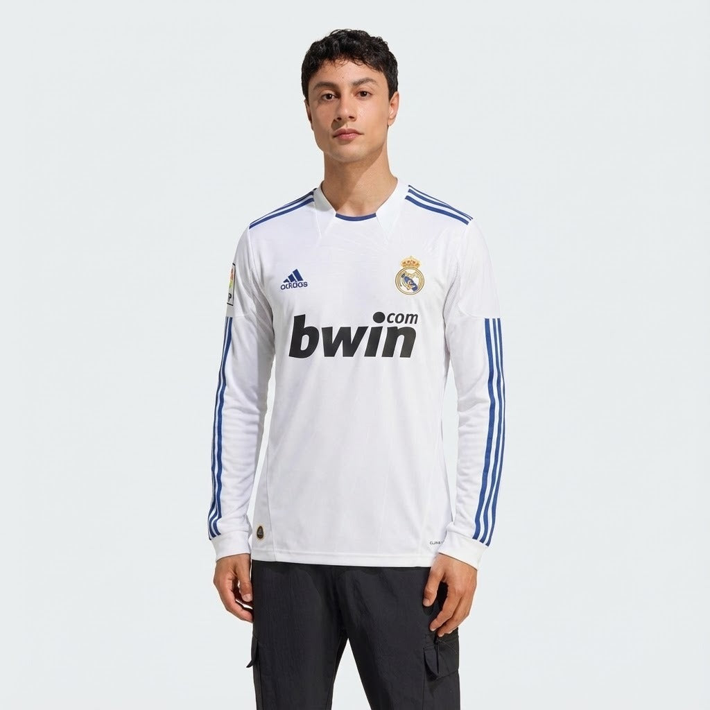 Camisa Manga Longa Retrô Torcedor Masculina Real Madrid I 2010