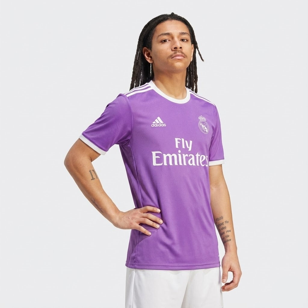 Camisa Retrô Torcedor Masculina Real Madrid III 2017