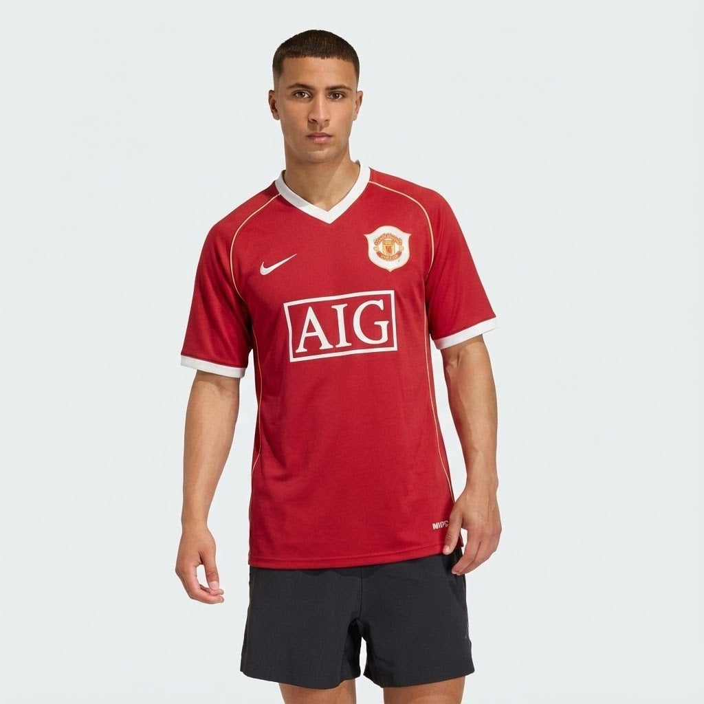 Camisa Retrô Torcedor Masculina Manchester United 2006