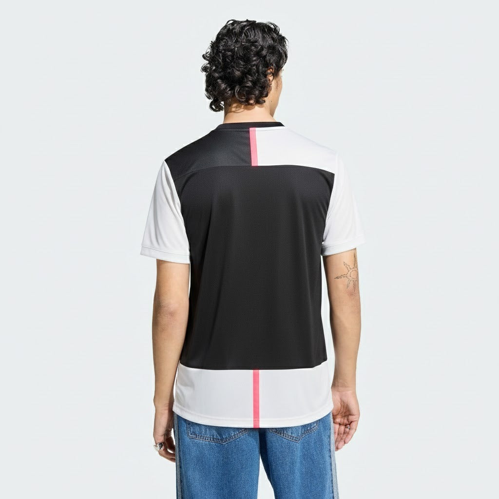 Camisa Retrô Torcedor Masculina Juventus I 2019