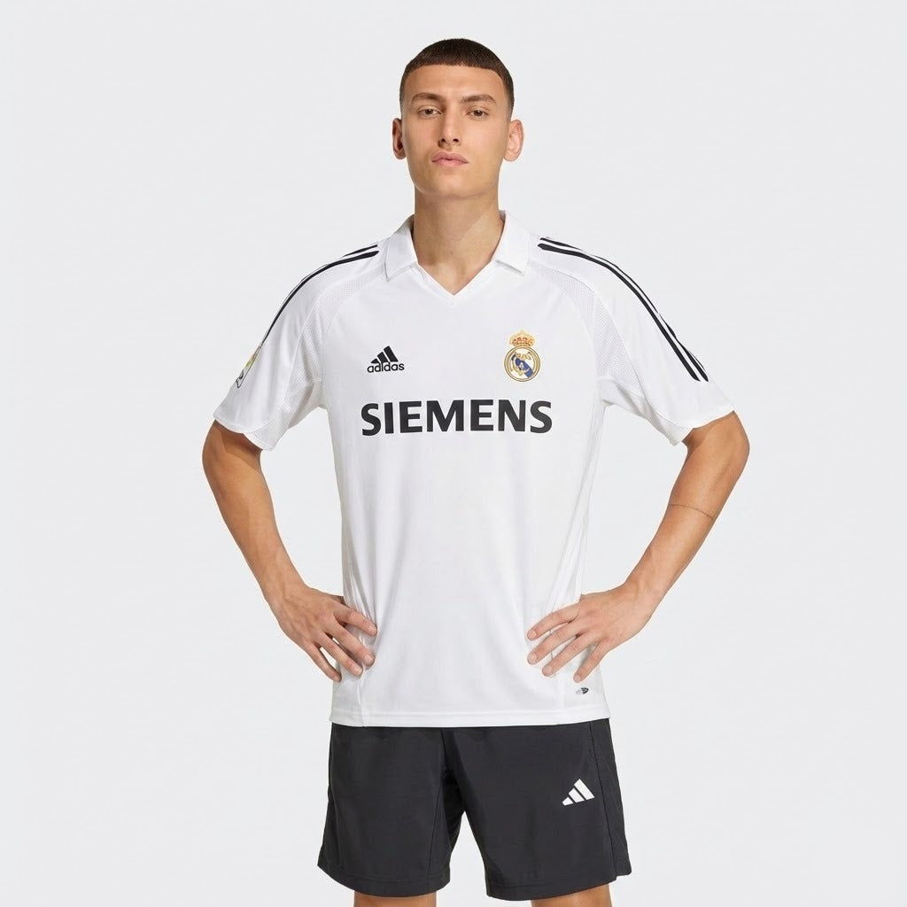 Camisa Retrô Torcedor Masculina Real Madrid I 2005