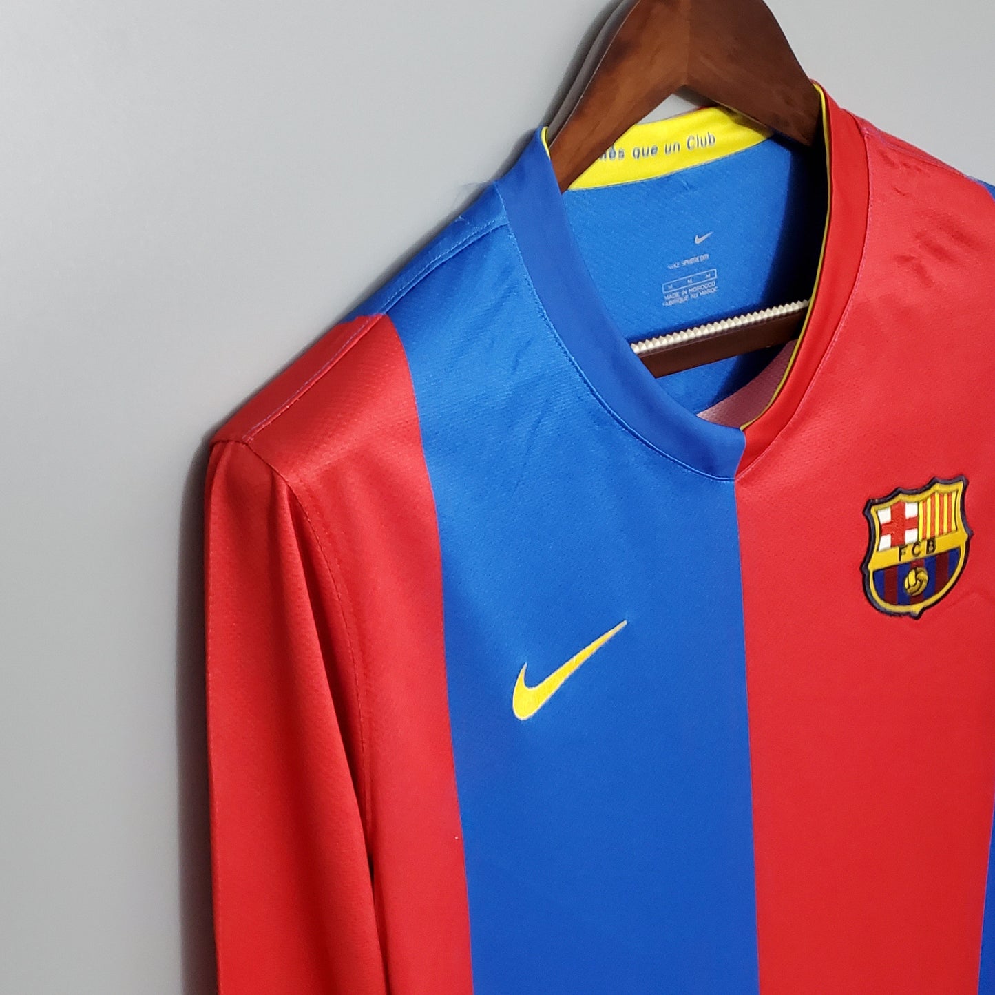 Camisa Manga Longa Torcedor Masculina Barcelona 2006/2007 Grená