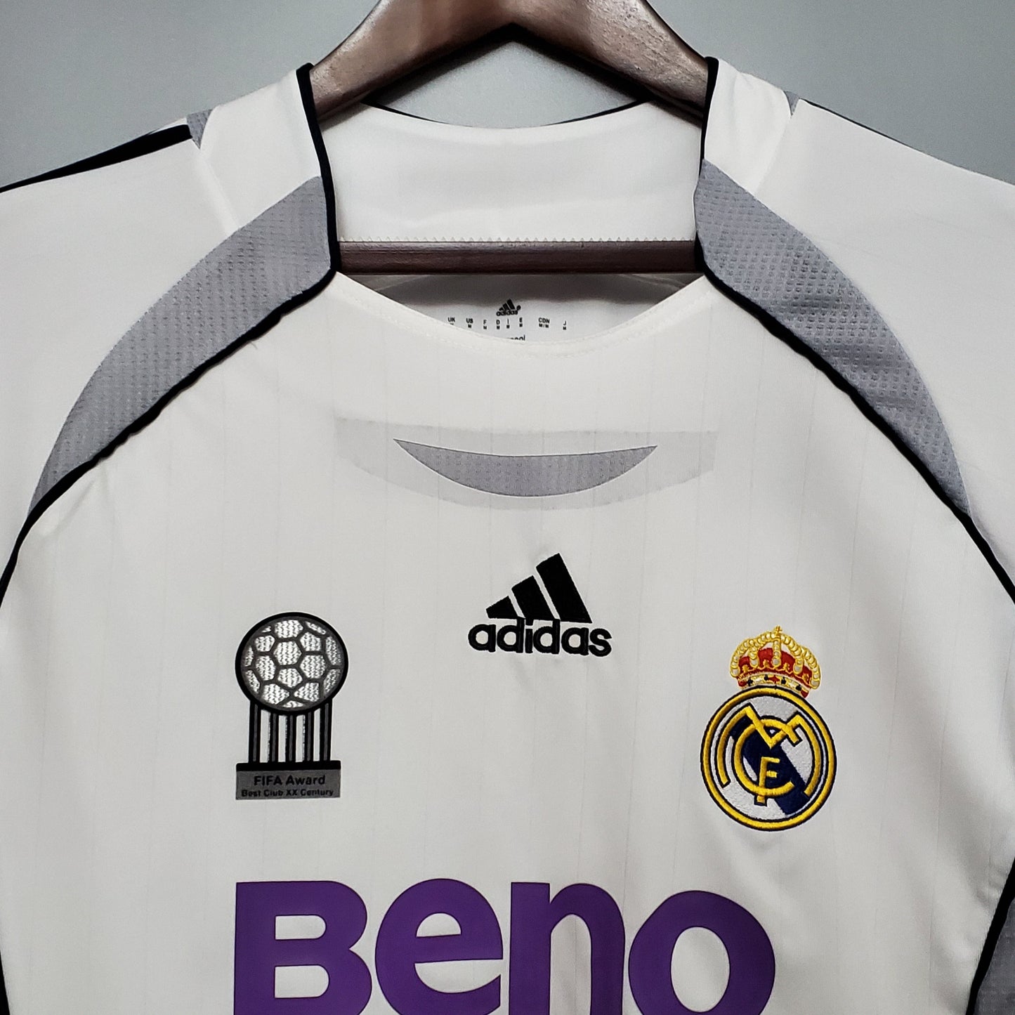 Camisa Manga Longa Torcedor Masculina Real Madrid 2006/2007