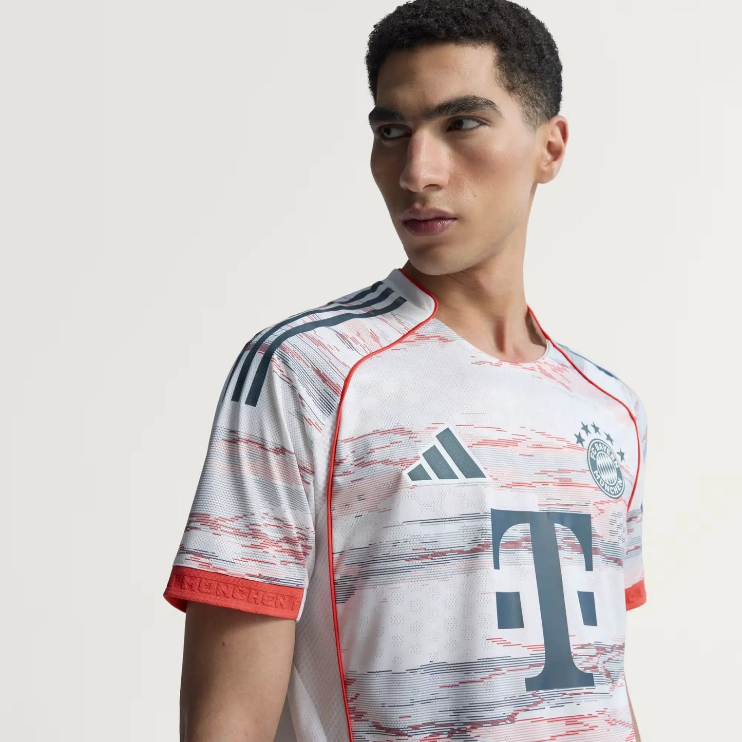 Camisa Jogador Masculina Bayern de Munique II 2025/2026