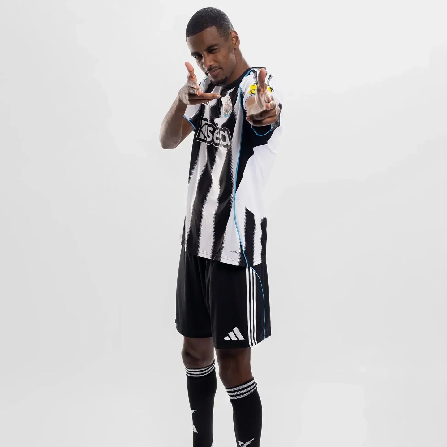 Camisa Torcedor Masculina Newcastle I 2025/2026