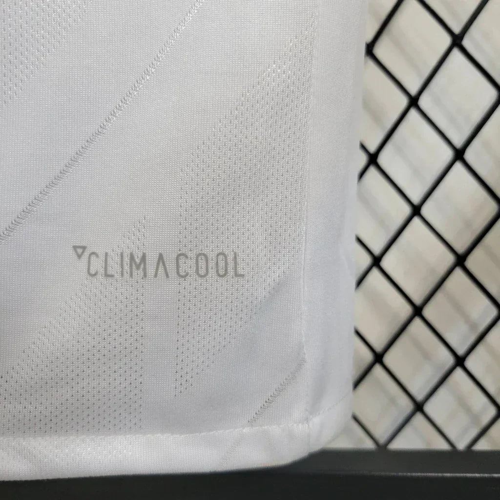 Camisa Manga Longa Retrô Torcedor Masculina Real Madrid I 2017