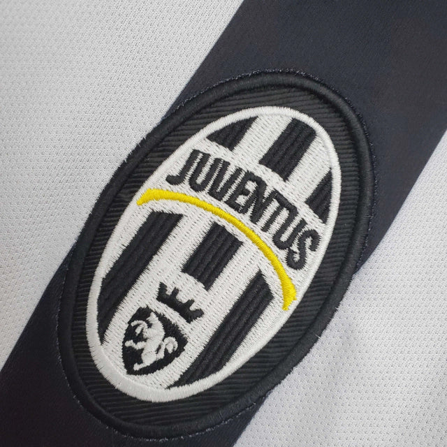 Camisa Juventus Retrô 2014/2015 Preta e Branca