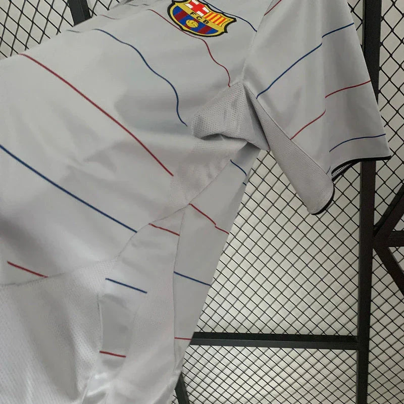 Camisa Retrô Barcelona 2003/04 Masculino Cinza