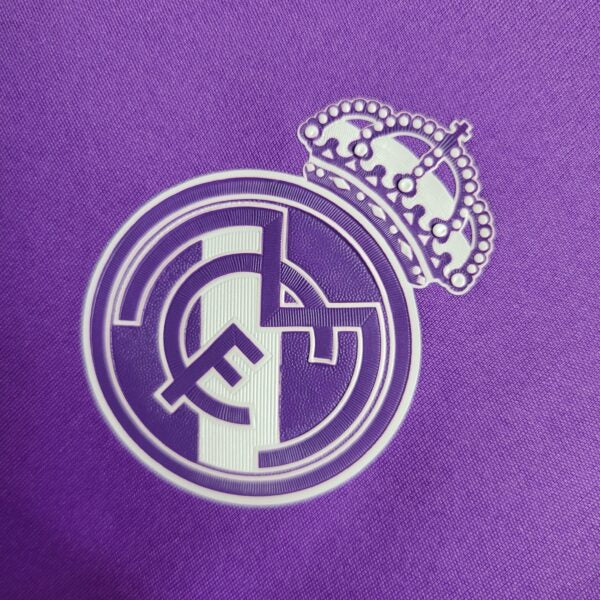Camisa Retrô Torcedor Masculina Real Madrid II 2016