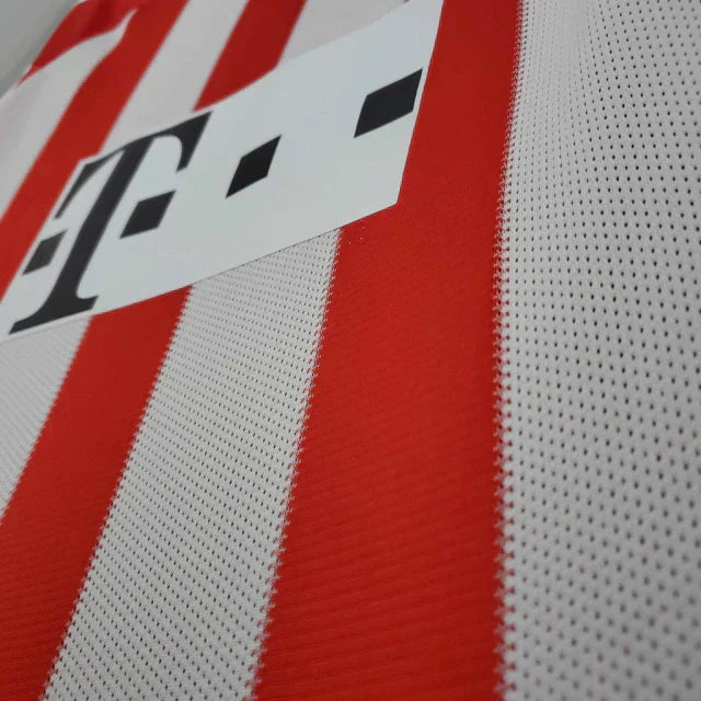Camisa Retrô Torcedor Masculina Bayern de Munique 2010