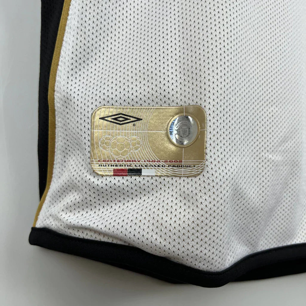 Camisa Retrô Torcedor Masculina Manchester United 2001