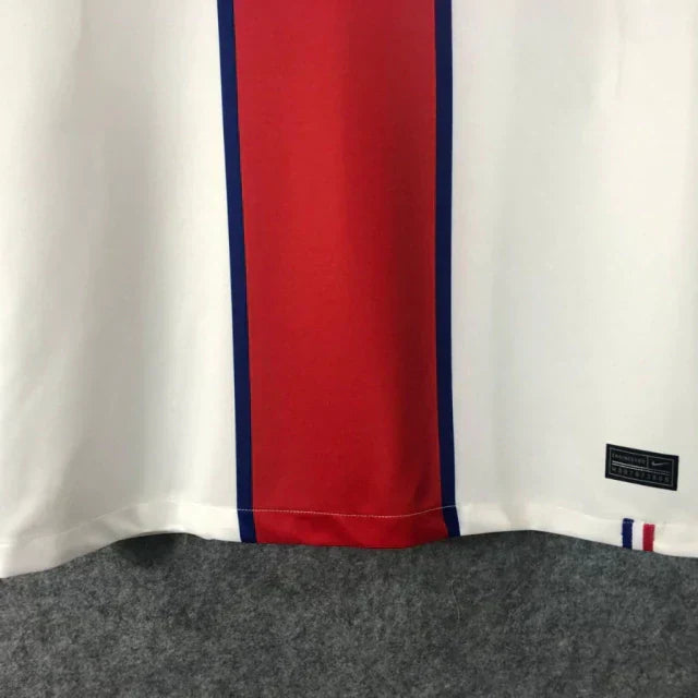 Camisa Retrô Paris Saint Germain Away 20/21 Torcedor Masculina - Branco