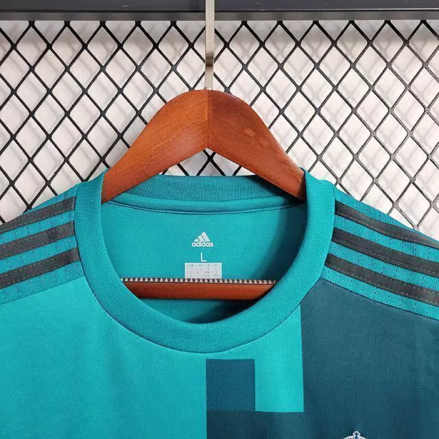 Camisa Retrô Real Madrid II Away 2017/18 Masculino Azul