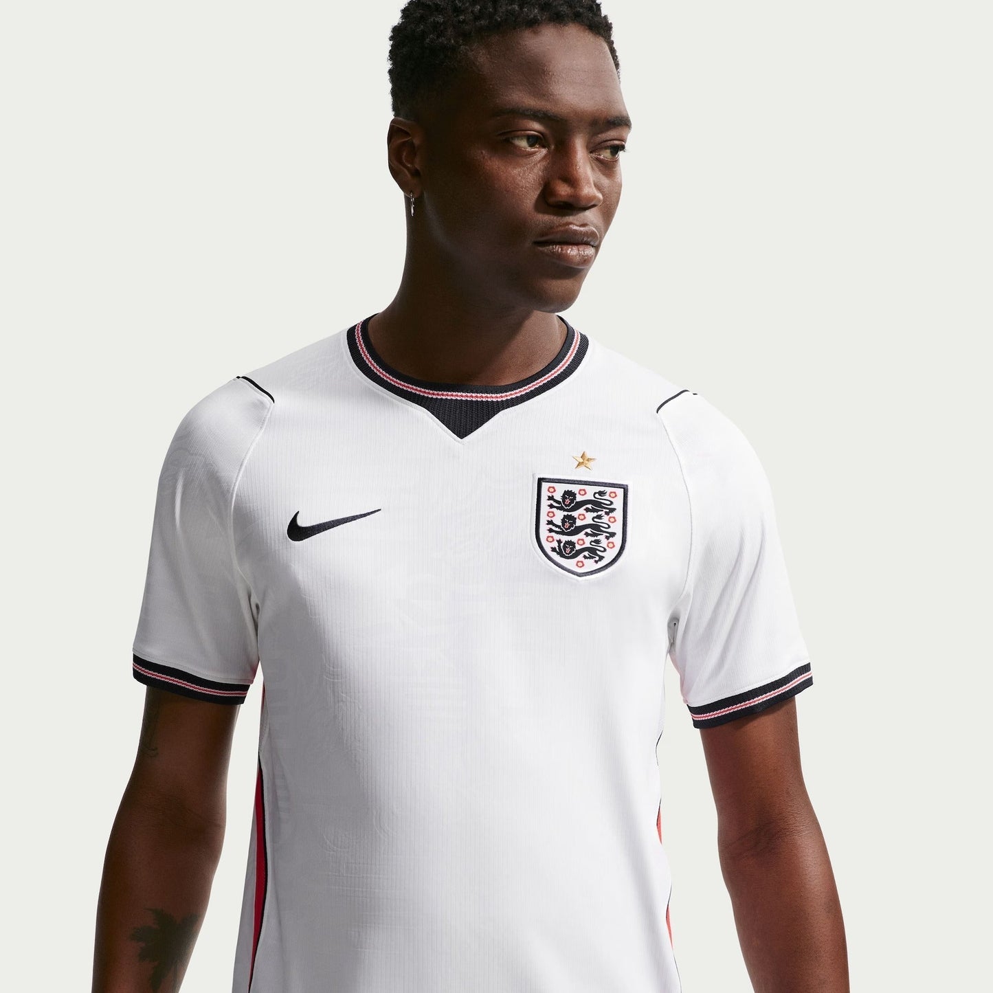 Camisa Torcedor Masculina Inglaterra II 2026 Copa do Mundo