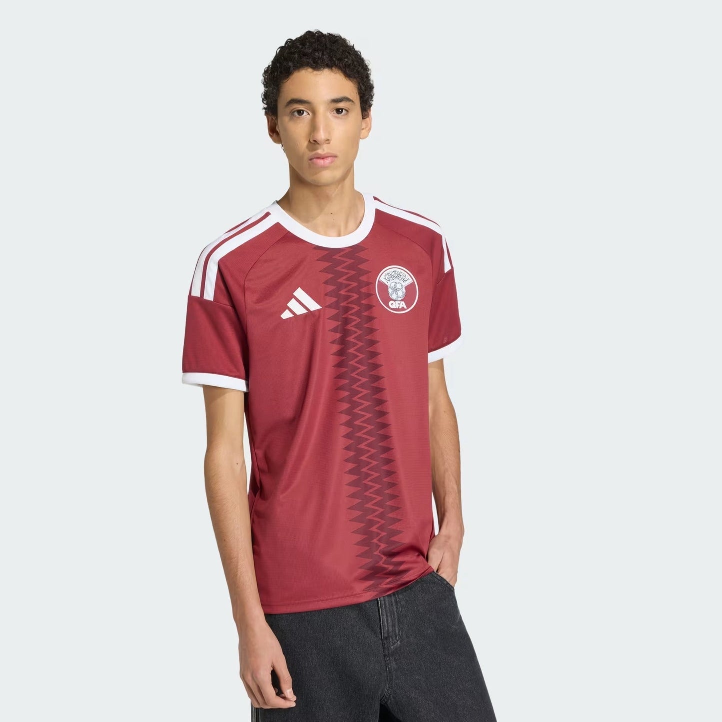 Camisa Torcedor Masculina Catar I 2026 Copa do Mundo