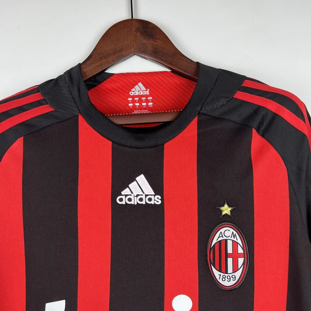 Camisa Retrô Milan I Home 2008/09 Manga Longa Vermelho e Preto