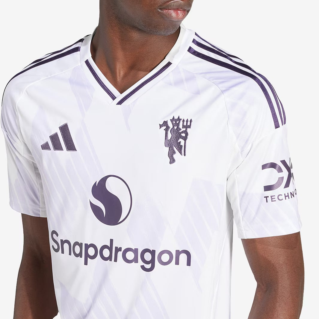Camisa Torcedor Masculina Manchester United II 2025/2026