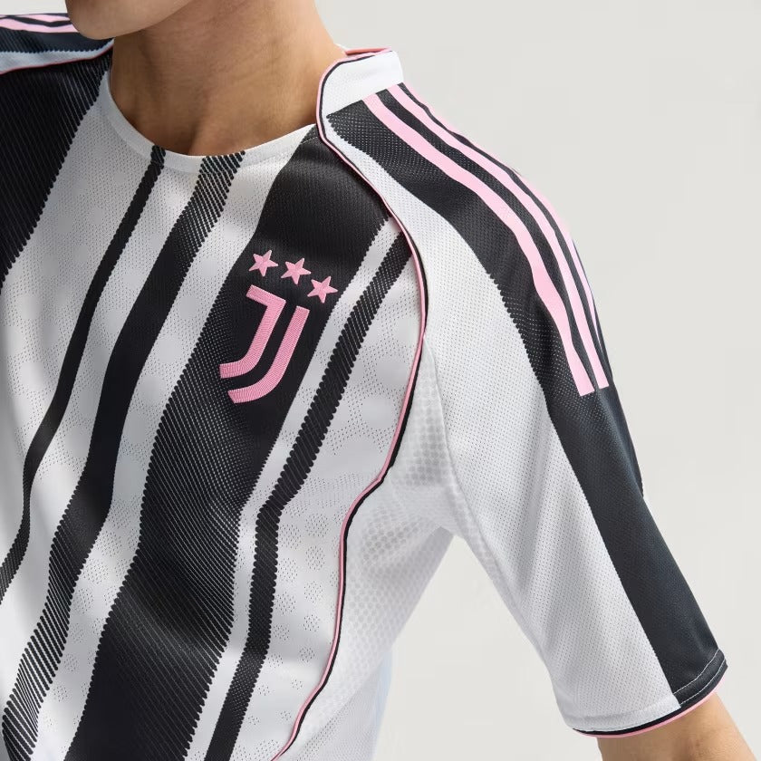 Camisa Jogador Masculina Juventus I 2025/2026