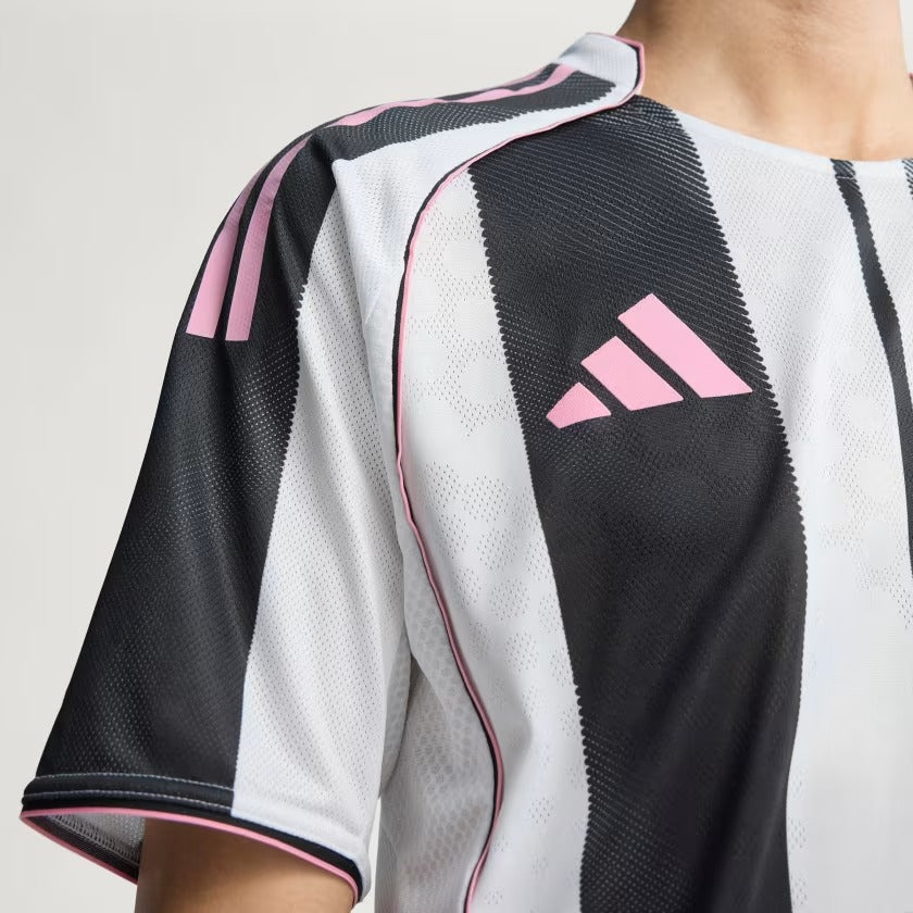 Camisa Jogador Masculina Juventus I 2025/2026