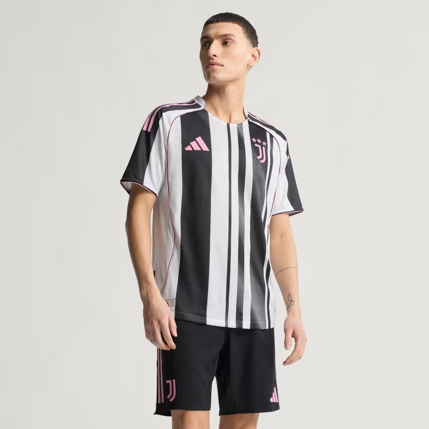 Camisa Jogador Masculina Juventus I 2025/2026