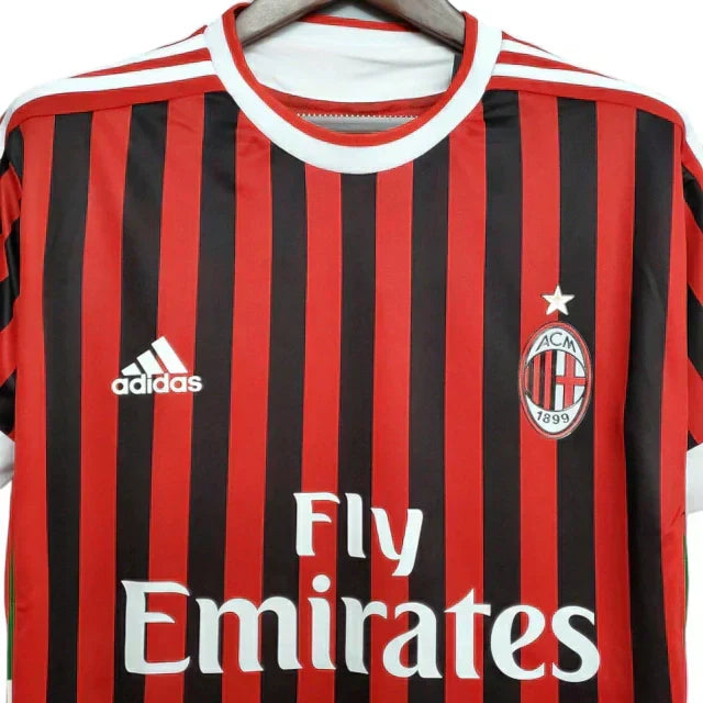 Camisa Retrô Torcedor Masculina Milan 2011