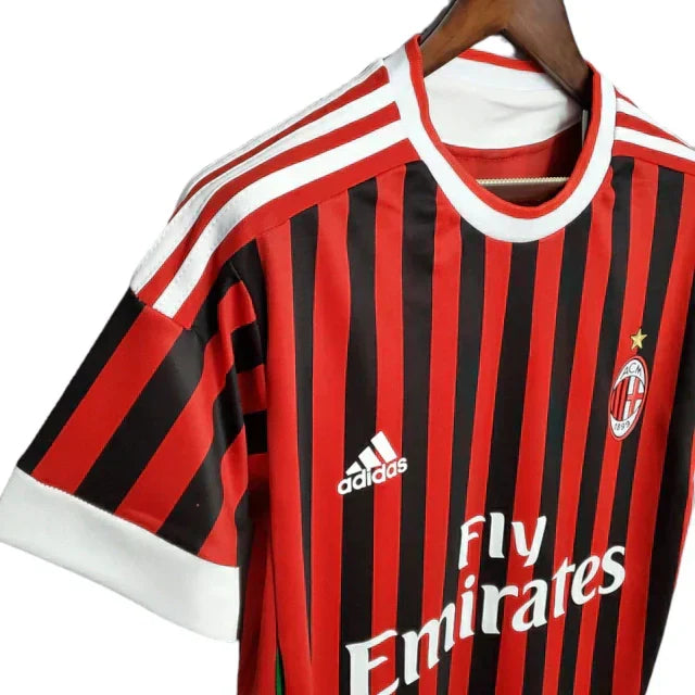 Camisa Retrô Torcedor Masculina Milan 2011