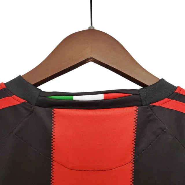 Camisa Milan Retrô 2010/2011 Vermelha e Preta