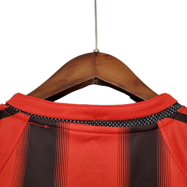 Camisa Milan Retrô 2004/2005 Vermelha e Preta