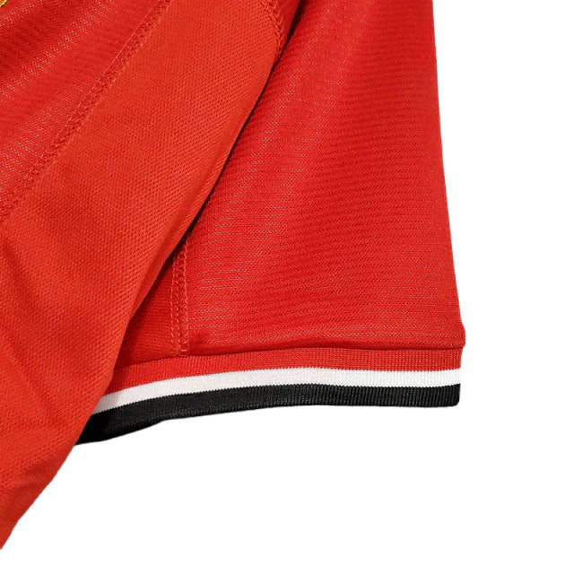Camisa Retrô Torcedor Masculina Manchester United 2000